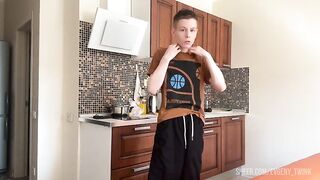 Barely Legal Twink Supple Gymnast Strokes To Nut