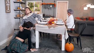 Transangels - Sexy tgirl Daisy Taylor sucks chap's ramrod in front of family