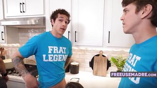 Large Ass Realtor Shows Open Abode To Frat Boyz - Mia James, Jayden Marcos, Sage