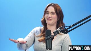 Plump big beautiful woman cougar Siri fingers her curly cunt until that babe cums hard