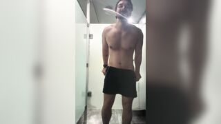 Showing off after chest day