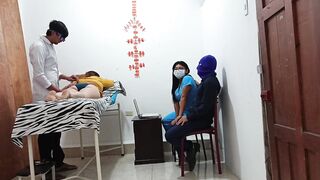 Foursome with patients - having sex in the doctor's office - homemade porn, roleplay