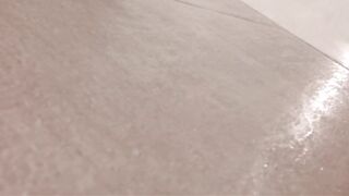 Gooning 0 Bulgarian, Shower