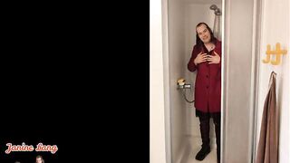 Showering and shaving with a coat and co.