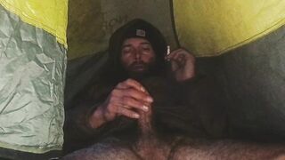 Steaming hawt smoke in my tent
