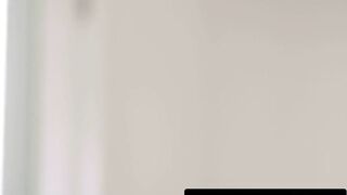 Hawt Doctor Sucks Off Her Wicked Patient