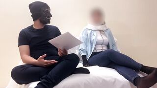 (سناریو مکالمه فارسی-جوراب)...معلم خصوصی دخ-ترش بودم به پول نیاز داشتم برای پول بیشتر