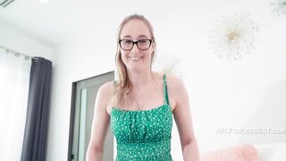 Stepmom Proposes We Just do Oral sex And Its Not Weird