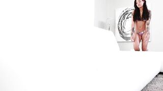 Swimsuit calendar gals 2019