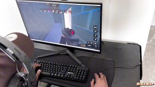 Sucking my step-bro Wang During the time that This guy Plays Videogames