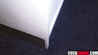 Hotwife Screws BBC & Records it For Cuckold Hubby