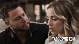 Blond Hottie Banged By a Stranger - Anna Claire Clouds