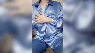 I wish u boys like my vagina and smell my pajamas.