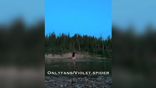 Tattooed brunette hair whore goes slim dipping