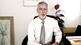 ManPuppy: Psychiatrist Richard Lennox Teaches Virgin To Cum In Office Session
