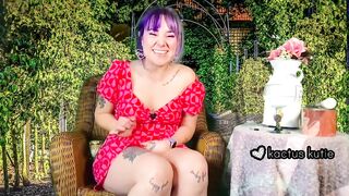 POV: VDay date pees at the table