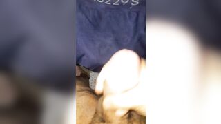 Intenso Orgasmo Man Mientras Se Corre En Ropa Internal Con Gemidos y leche