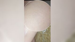 I show myself nude in the shower