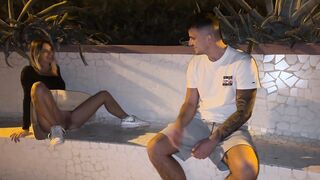 Outdoor screw with a stranger who is not wearing underclothes, passers-by interrupt us