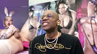 Gorgeous Large Breast Transgender Hotty Shoves A Giant Sextoy In Her Constricted Butt During the time that Cumming Hard