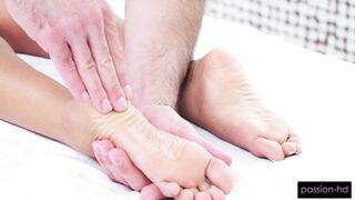 Thick Ramrod Massages Lalin girl Whore's Insides