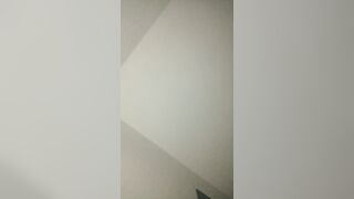 Gozando com uma buceta de plástico