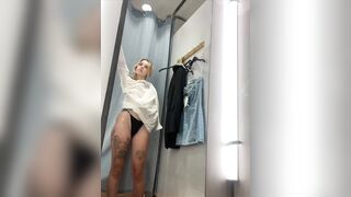 Baby, do u wanna strip me?