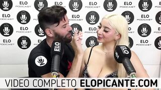 LORE SOFIA CUENTA COMO LE GUSTA QUE LE CHUPEN LAS TETAS