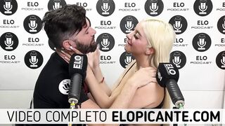 LORE SOFIA JUEGA AL PIEDRA PAPEL O TIJERA CON ELO PICANTE