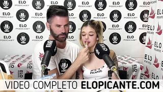 MILE GOMEZ MUESTRA LOS PEZONES EN EL CUARTO PICANTE