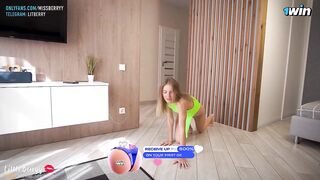 Homemade sex with Cute eighteen Blond Stepsister