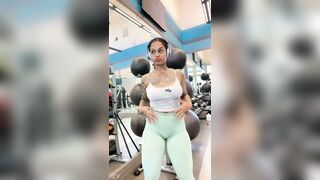 Hot Lightskin craves attention