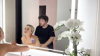 All Natural Large Bazookas Golden-haired Screwed In Front Of Mirror - Cas Summer - Luke Cooper