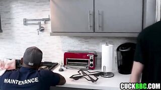 Cuck Sharing WIfe With Bbc Handyman