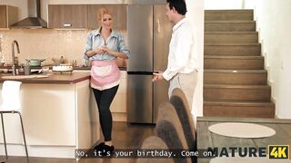 MATURE4K. Lynna Nilsson helps to lose virginity