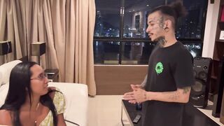 My boyfriend bangs her college ally on my couch, next to me, English captiony