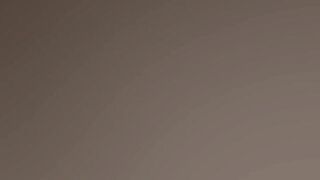 I DISCOVER A AGED FLOOZY ON THE STREET