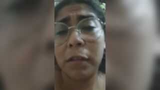 cuando mi marido se va su amigo se hace cargo de mi.