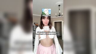 chica caliente y juguetona