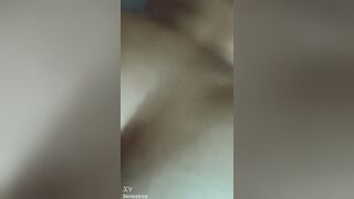 Hotty screams "rich" whilst on all fours