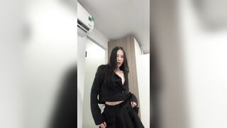 U know what happens next ???????? U'll watch it on OnlyFans