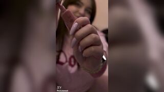 SH I crave u to kiss me, but after I squirt and... down there!