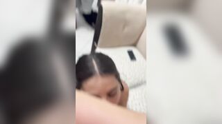 Un rapidín antes que se den cuenta mis padres