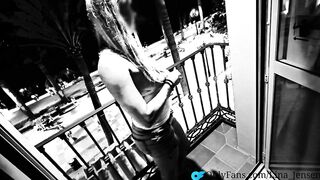 Untamed body, wild breath, no restraint