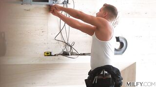 MILFY Anal Eager Golden-haired mother I'd like to fuck Bunny Madison Gets Her Booty Stretched Out