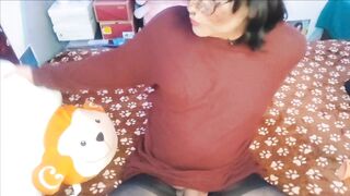 Glitch en el Sistema: Una E-hotty fuera de control y sin censura