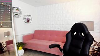 Oiled Nalgas Grind Tease – Squirting Latin chick Desires Tongue