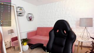 Lustful for Thick Moist Poles – NaughtySaray’s Throat Willing