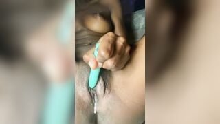 Bullet sextoy pulsating my vagina full of cream