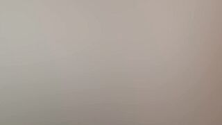 I was so that I took the cock rubber off my coworker and it cums in my pussy.